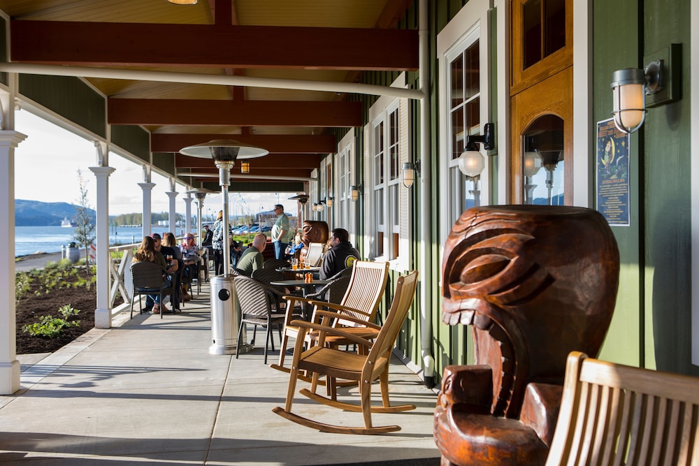 McMenamins Kalama Harbor Lodge in Kalama Best Rates & Deals on Orbitz