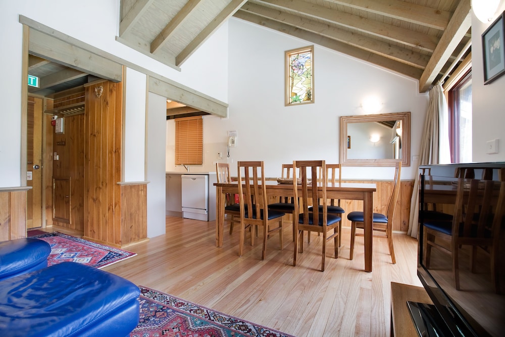 Banjo Apartments - Townhouse 6