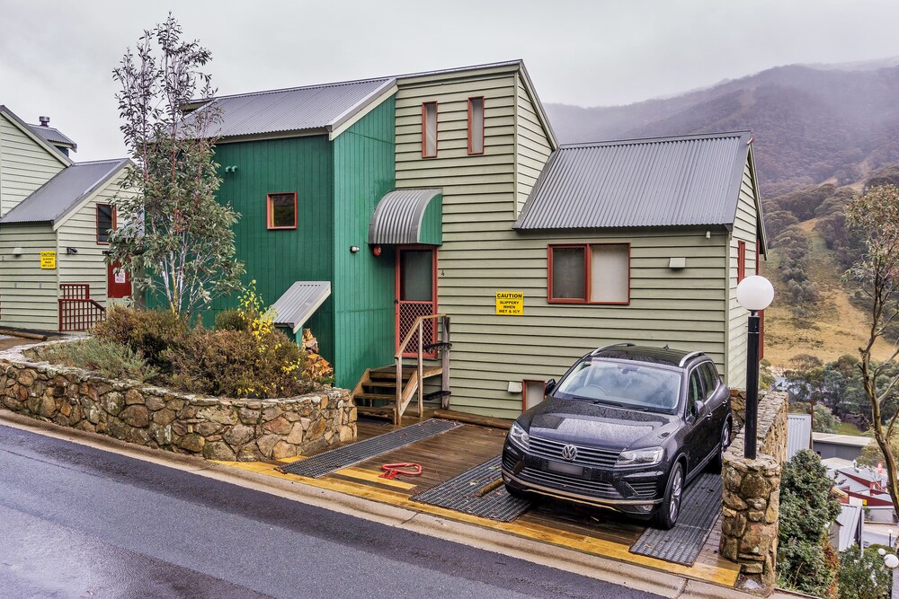 Banjo Apartments - Townhouse 4
