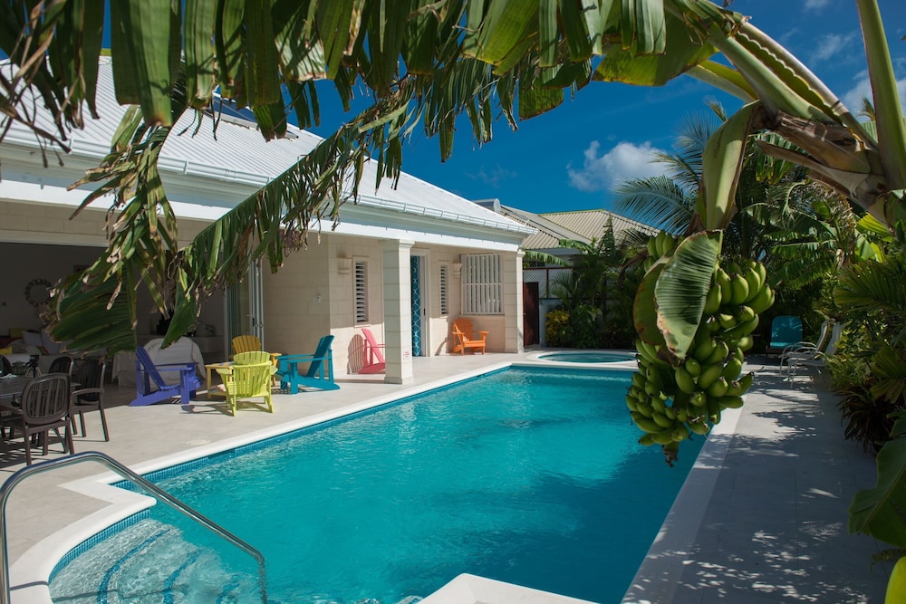 Luxury 3 Bedroom, 3 Bathroom Villa With Pool and Jacuzzi, Belair ... Luxury 3 Bedroom, 3 Bathroom Villa With Pool and Jacuzzi, Belair ...