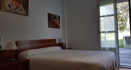 Hostal Restaurante La Charola