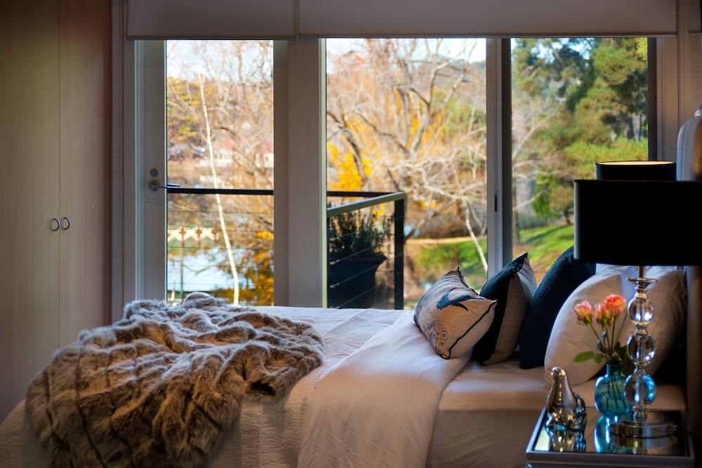 Daylesford Lake Villa 1