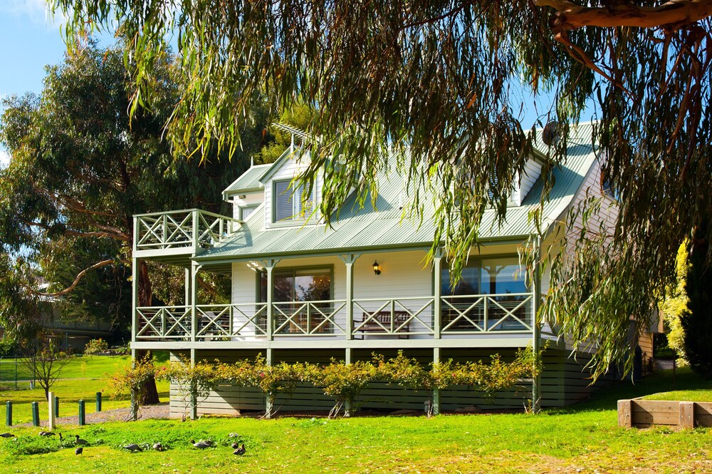 Ducks Bay