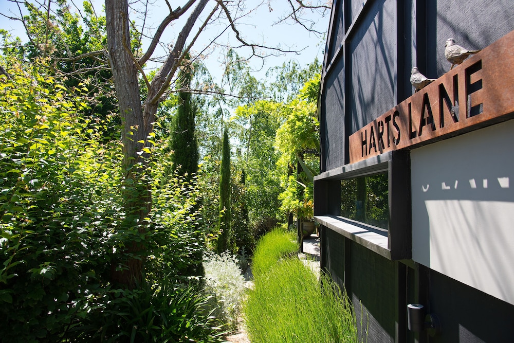 Harts Lane Haus