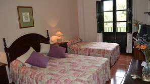 Coffre-forts dans les chambres, bureau
