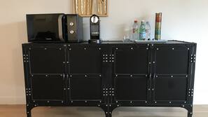 1 chambre, fer et planche à repasser, accès Internet, draps fournis