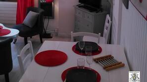 Décoration personnalisée, ameublement personnalisé, Wi-Fi gratuit
