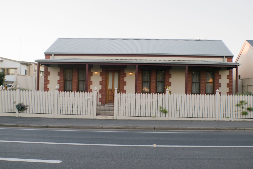 Longreach at Port Elliot