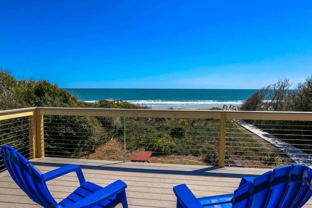 Oceanfront Beach House with Amazing Views, Private Beach Access, Sundeck, Yard & Screened Porches.