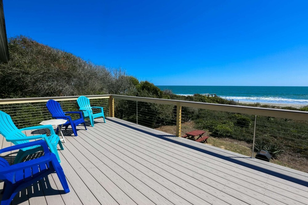 Oceanfront Beach House with Amazing Views, Private Beach Access, Sundeck, Yard & Screened Porches.
