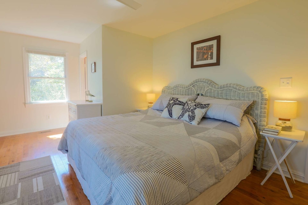 Oceanfront Beach House with Amazing Views, Private Beach Access, Sundeck, Yard & Screened Porches.