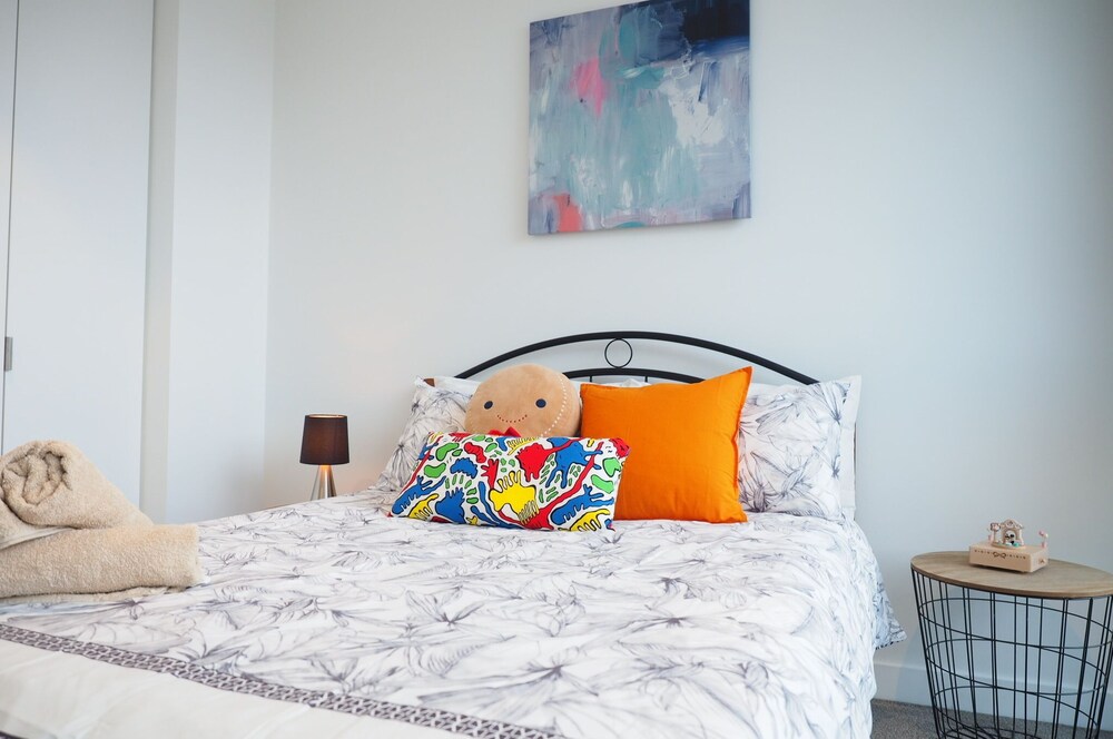 The Fifth Apartment