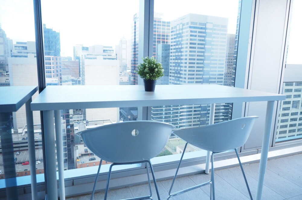 The Fifth Apartment