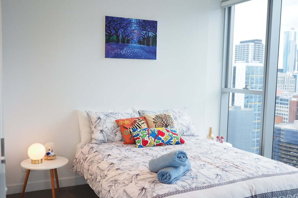 The Fifth Apartment