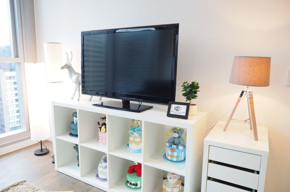 The Fifth Apartment