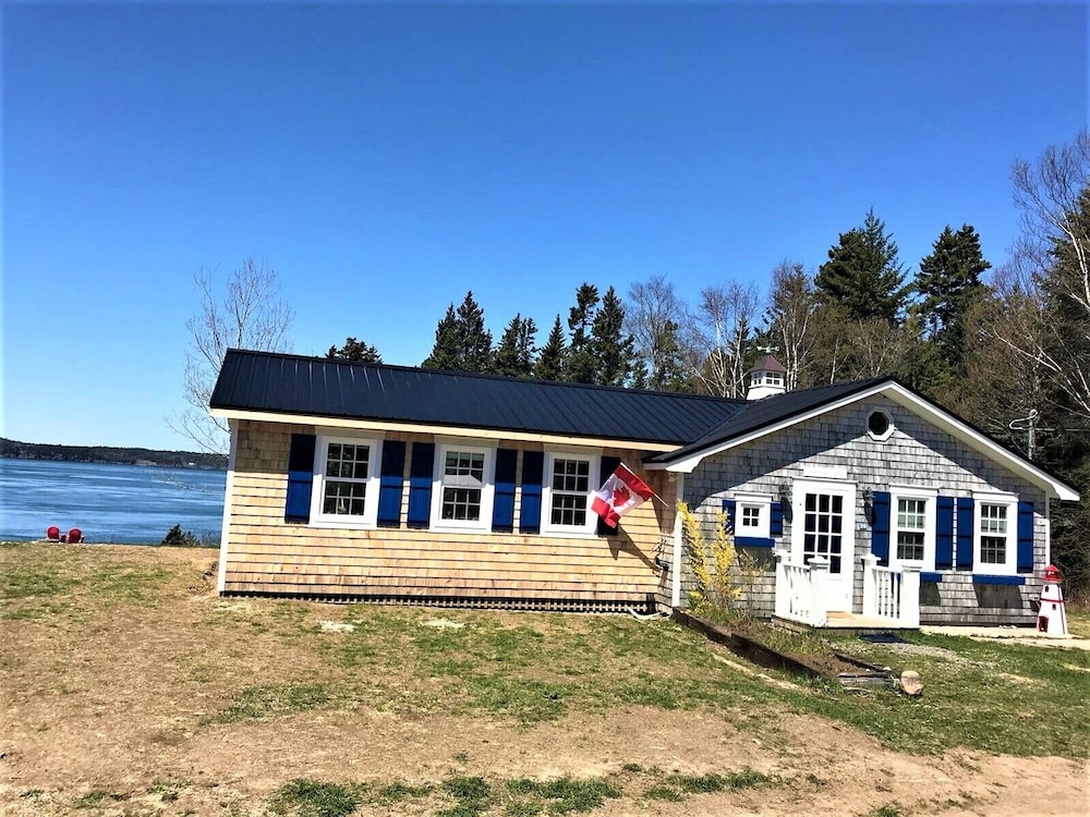 Seaside Cottage With Outstanding Views Lovely New Master