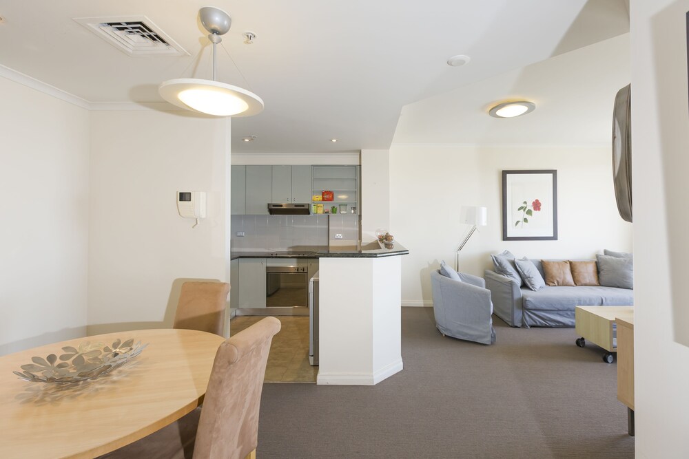 Stunning 2 Bedroom Apartment