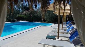 Piscina all'aperto