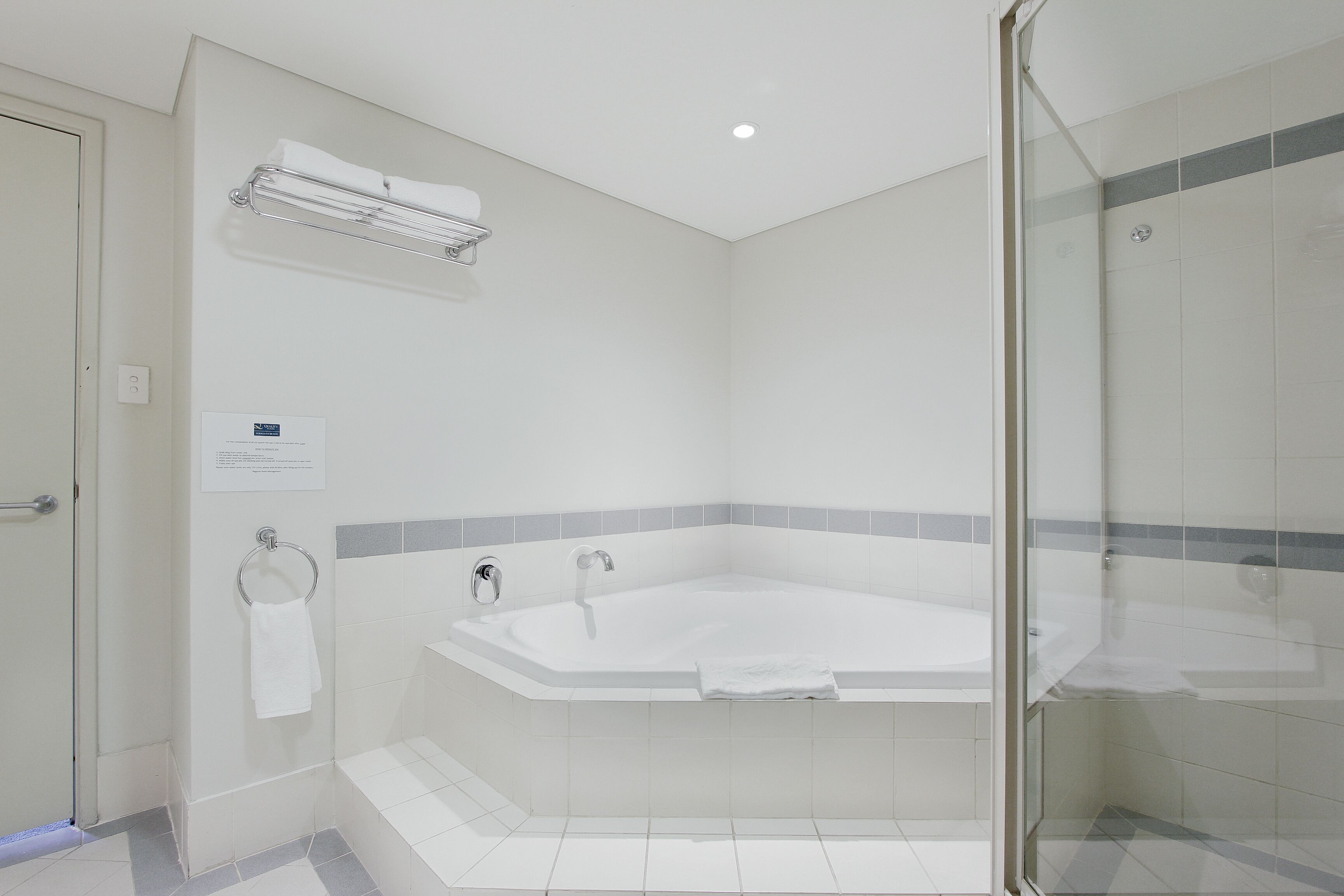 Oceanview 1 Bed Apartment @ Quality Resort Sorrento Beach