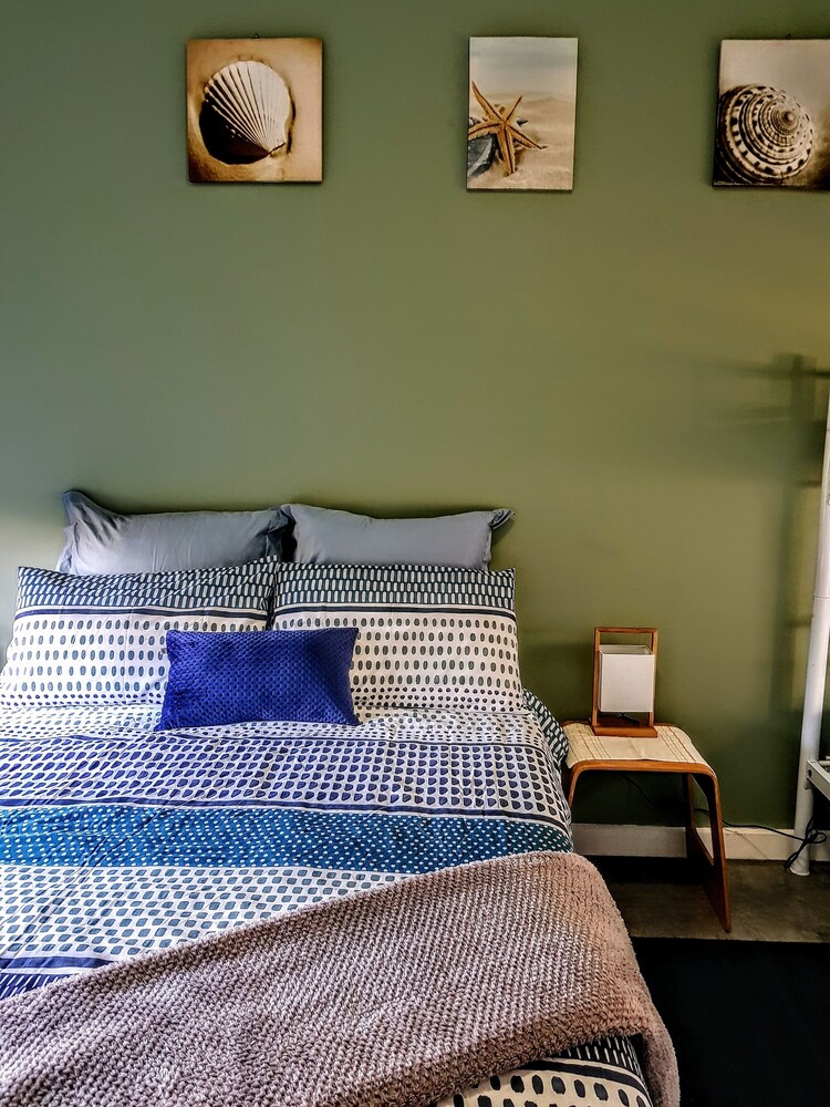 Retreat to Bay Breeze at Coronet Bay