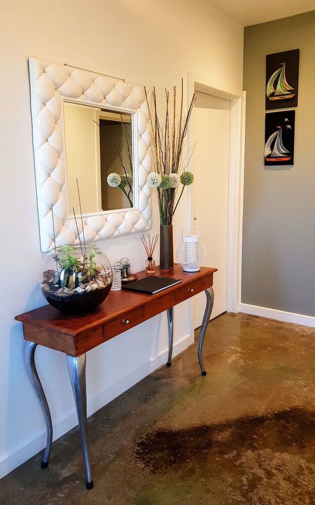 Retreat to Bay Breeze at Coronet Bay