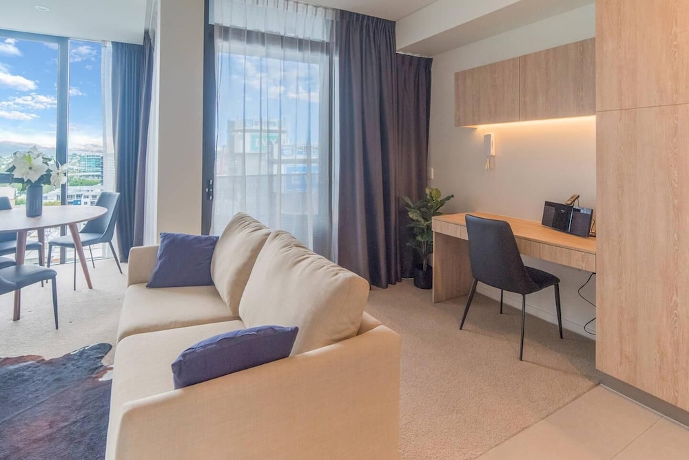 High End Living Across From Convention Centre