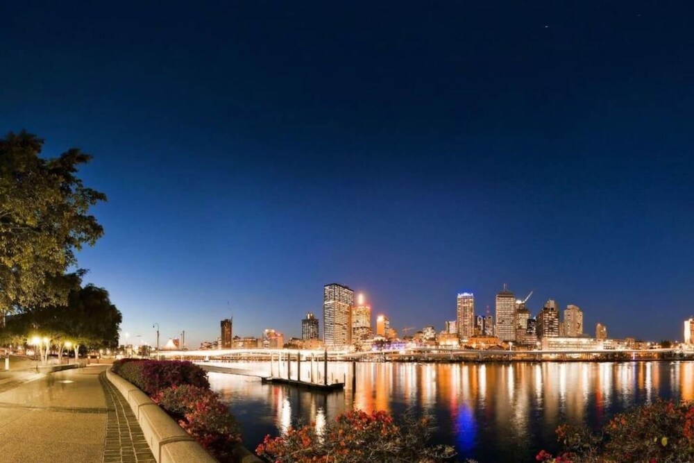 High End Living Across From Convention Centre