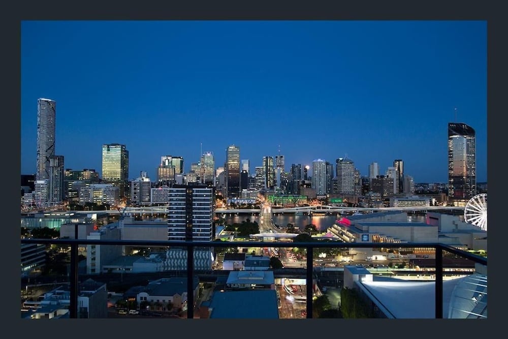 High End Living Across From Convention Centre