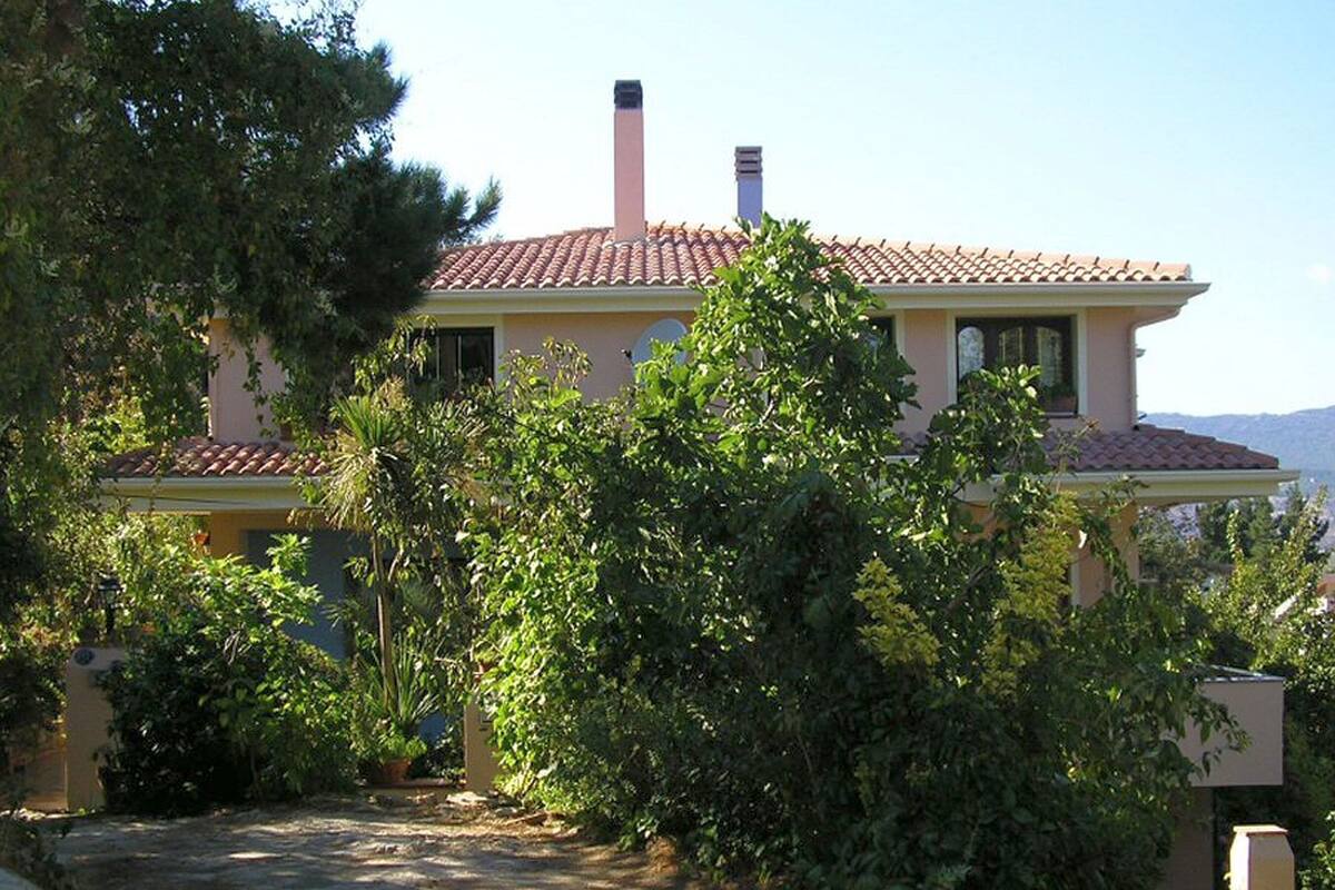 Large Apartment In A Villa On The Edge Of The Town Air Conditioning Adsl Lanusei 21 Updated Prices Expedia Co Uk