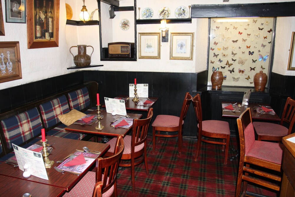 The Rose and Crown Hotel