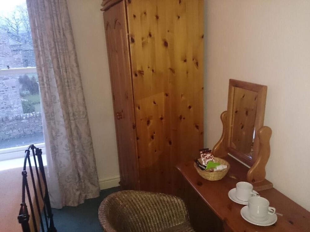 The Rose and Crown Hotel