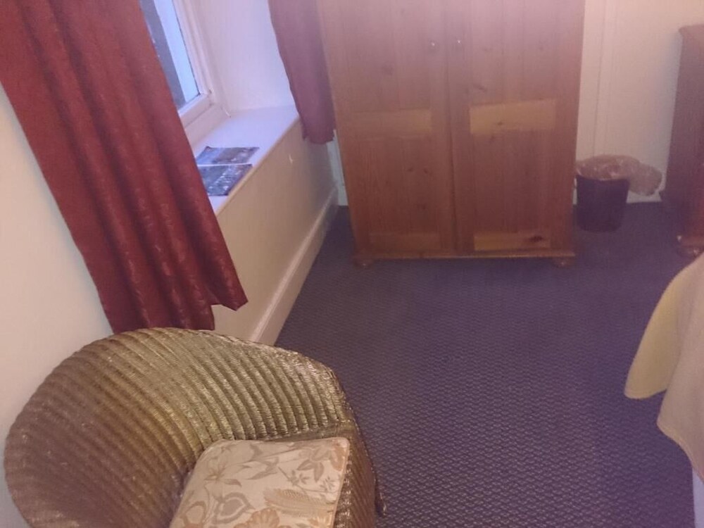 The Rose and Crown Hotel