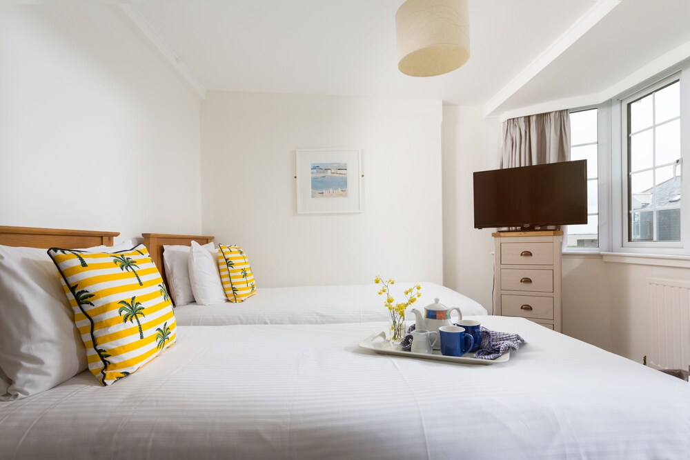 Oystercatcher Apartments in Wadebridge Best Rates & Deals on Orbitz