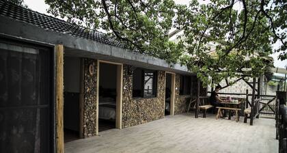 Lishui Liandu Red House Inn