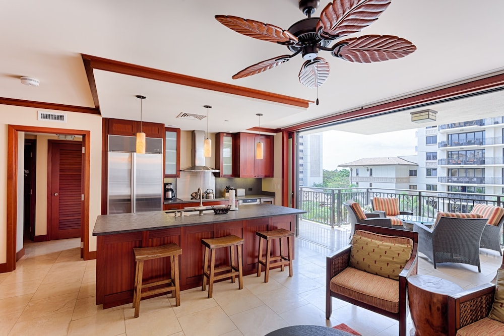 Stunning Exclusive Apartments With Display Chef Kitchens image