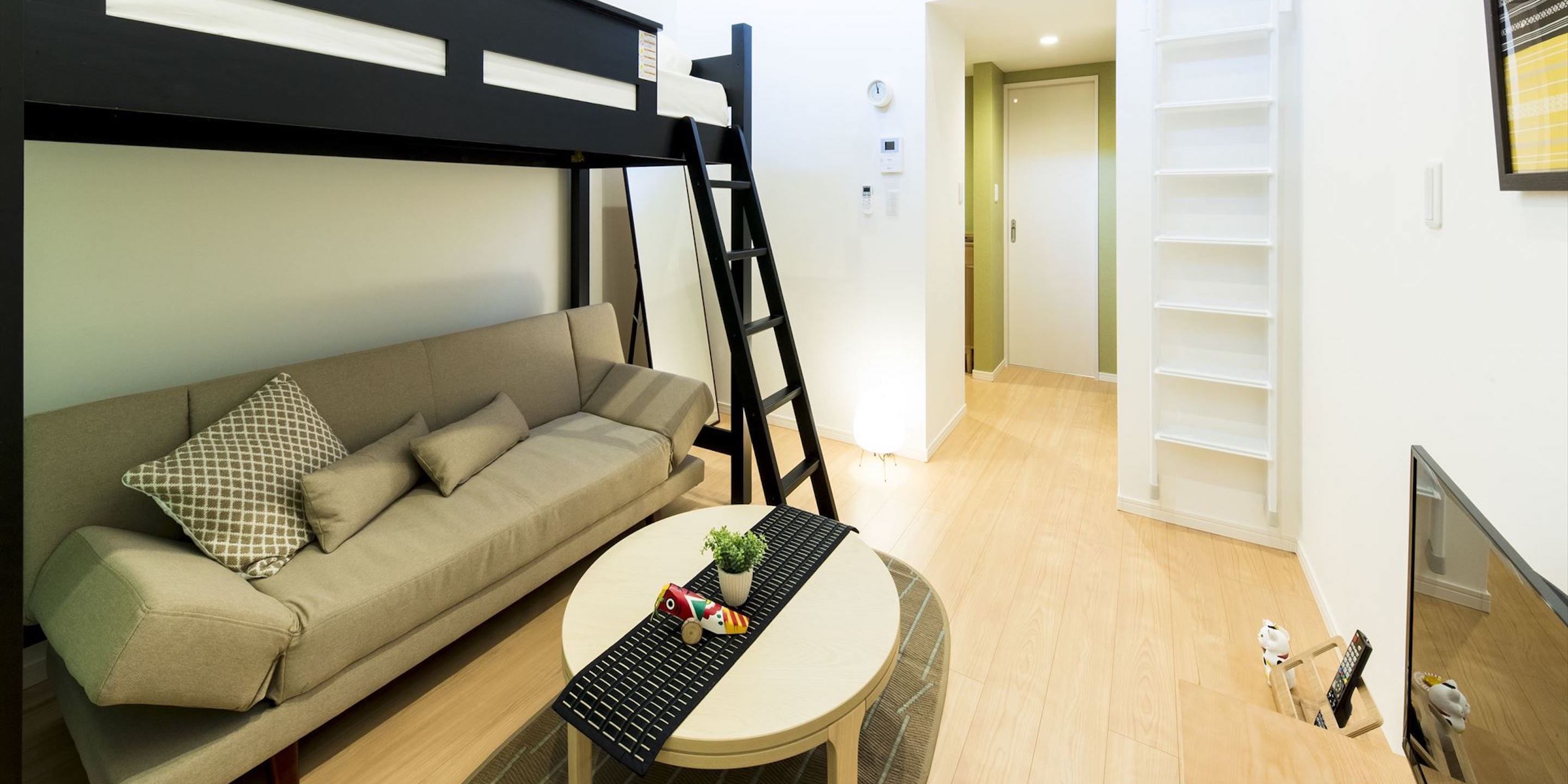 TRIP POD KOMONDO-MACHI in Fukuoka, Japan