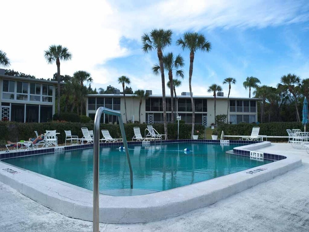 Westbay Cove South 745 2018 Room Prices Deals Reviews Expedia