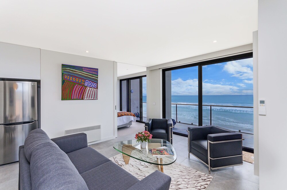 Aqua Mist Penthouse