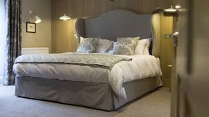 Individually decorated, individually furnished, desk, linens