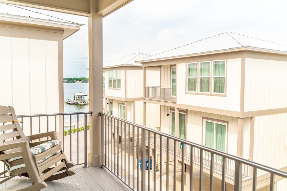 Little Lagoon Cottages, Gulf Shores 262 Room Prices & Reviews