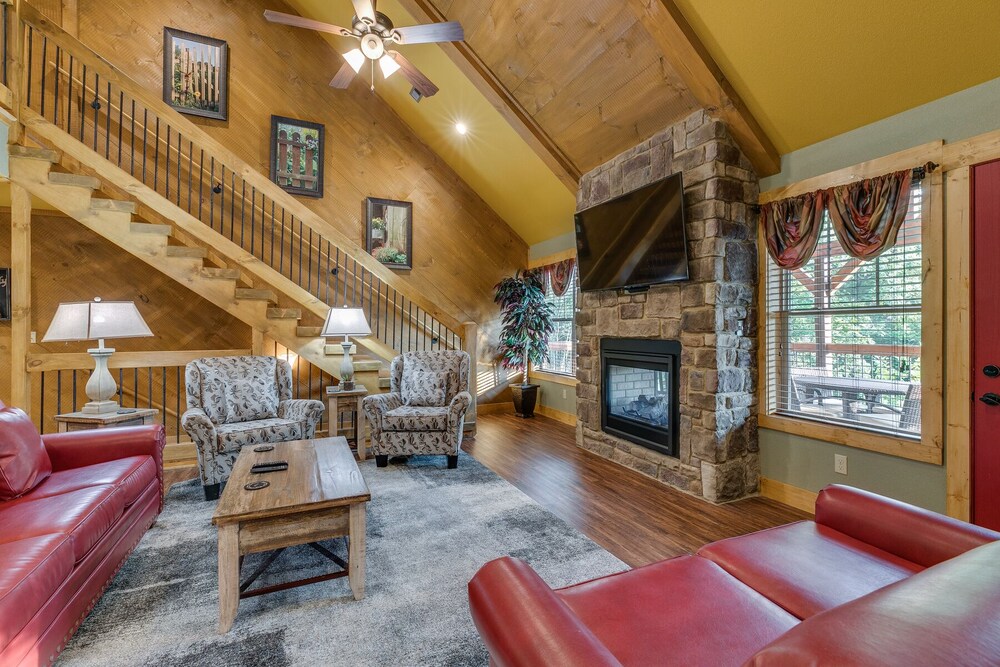 Swimmin' in the Smokies a 6 bedroom cabin with indoor pool.