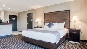 1 bedroom, in-room safe, desk, free WiFi