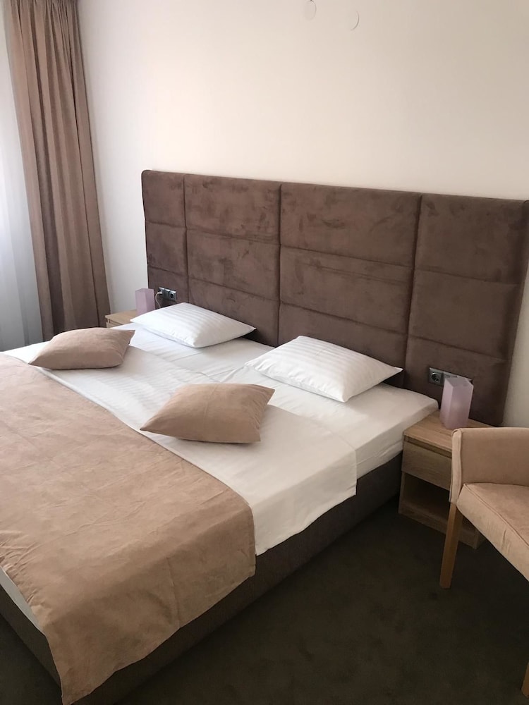 Foto - National Plus