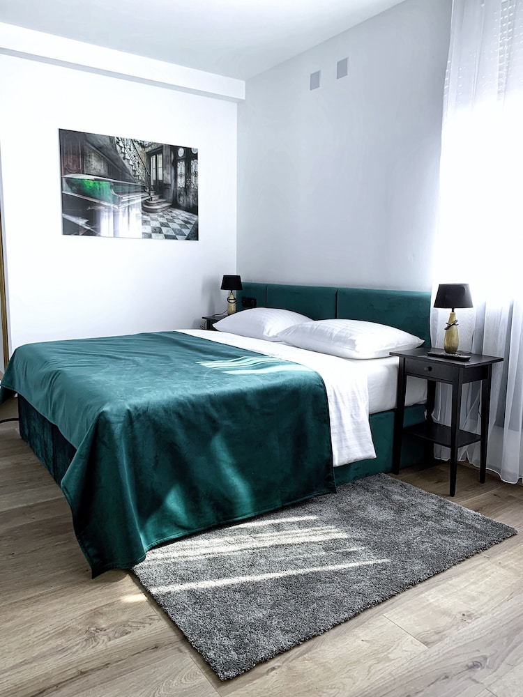 Foto - National Plus