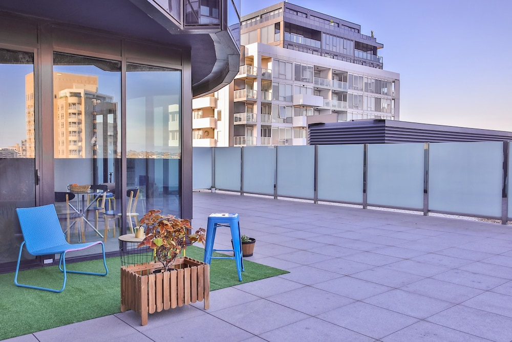 Urban Oasis - Designed Service Apartment