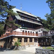 The Best 3 Star Hotels In Snezne From 42 Expedia