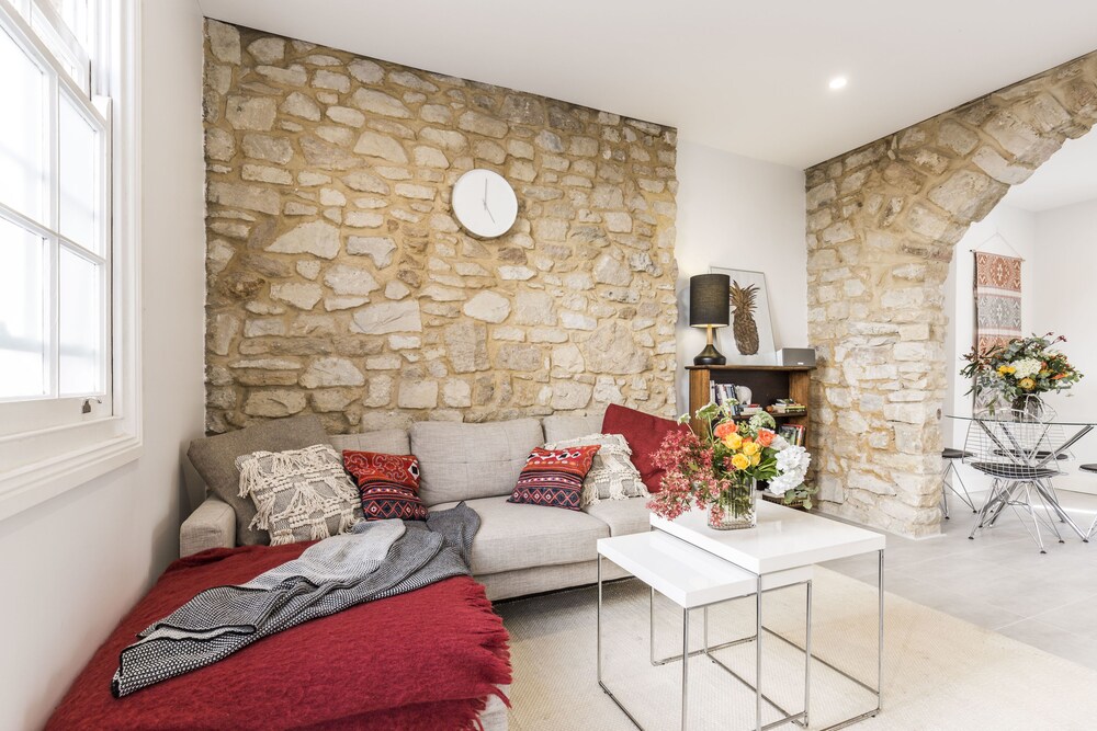19th Century Sydney 2 Storey Cottage