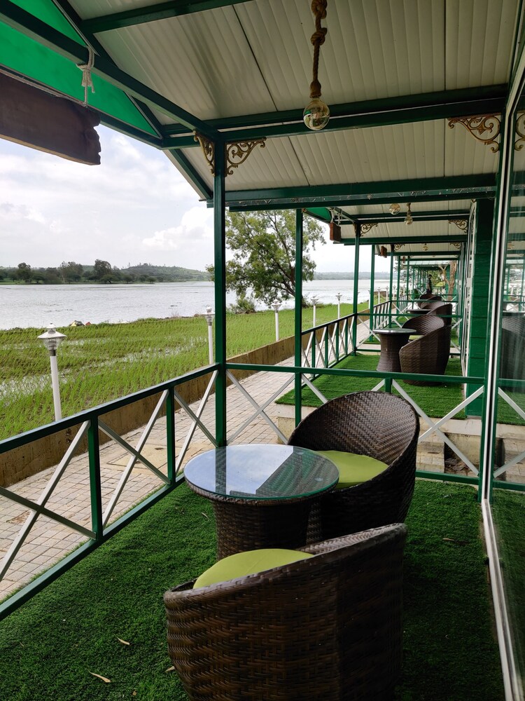 The Herb Farm AU109 Deals & Reviews (Igatpuri, IND) Wotif