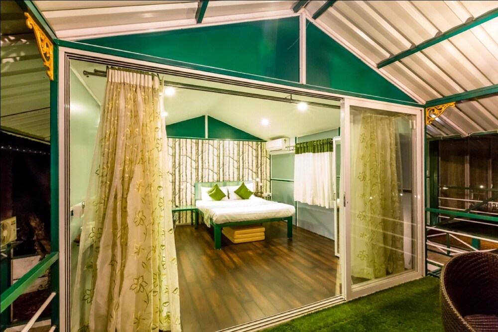 The Herb Farm AU109 Deals & Reviews (Igatpuri, IND) Wotif