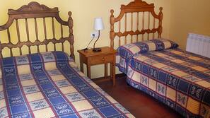Bureau, lits bébé (gratuits)